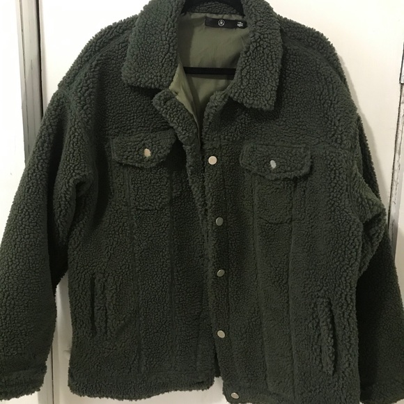 Missguided Khaki Oversized Borg Trucker Jacket - Picture 2 of 4